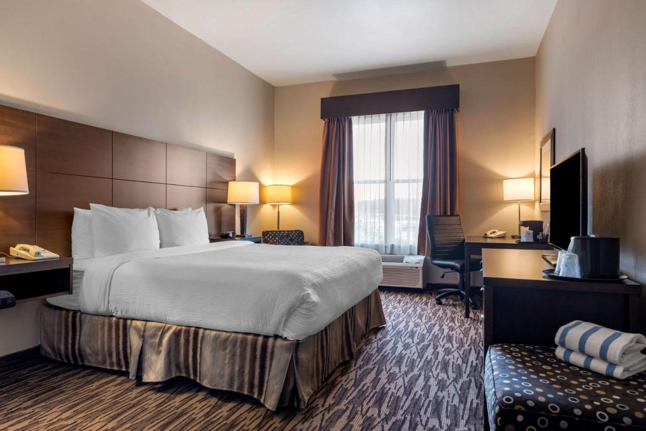 Best Western Plus Bridgewater Hotel & Convention Centre Exteriér fotografie