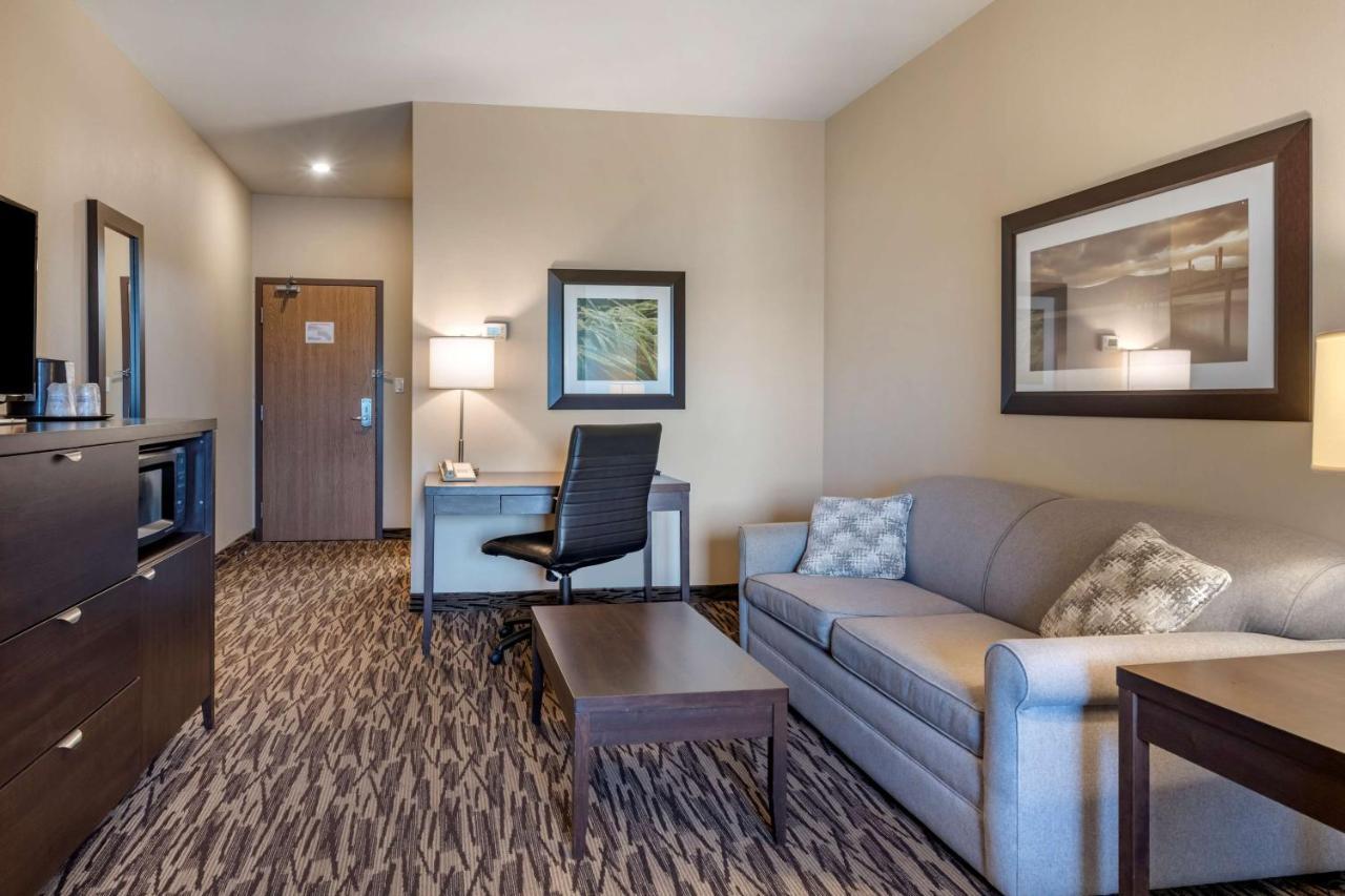 Best Western Plus Bridgewater Hotel & Convention Centre Exteriér fotografie