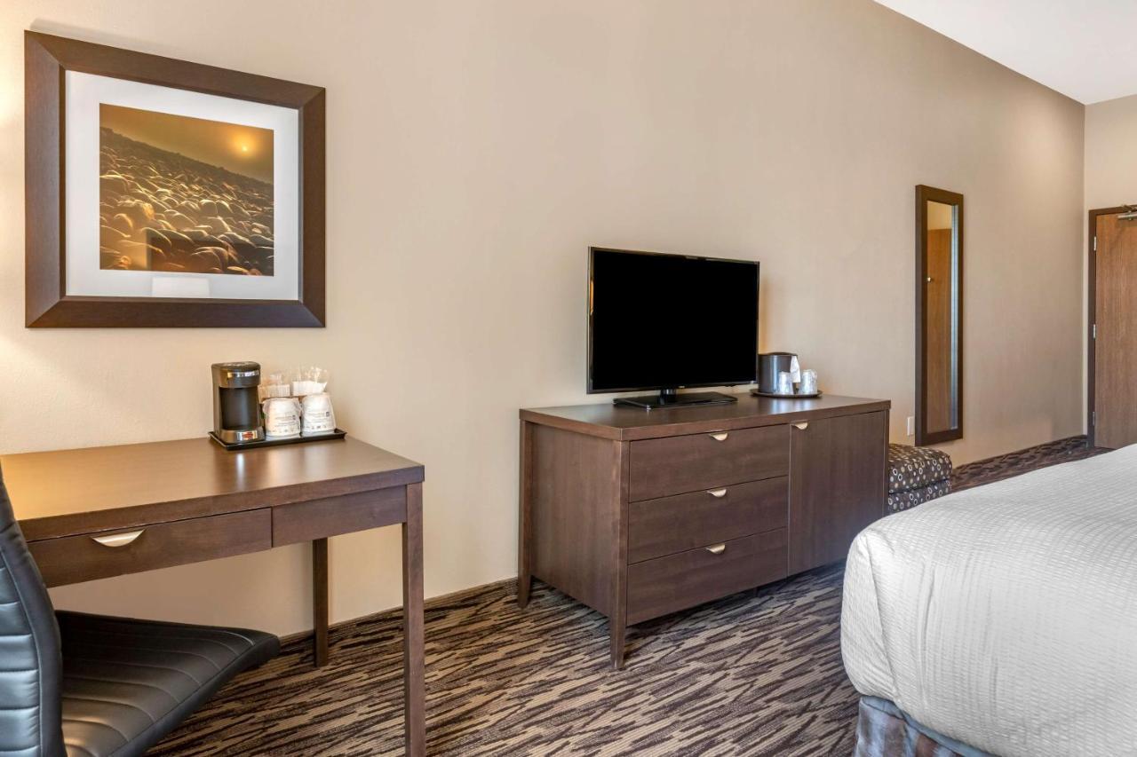 Best Western Plus Bridgewater Hotel & Convention Centre Exteriér fotografie